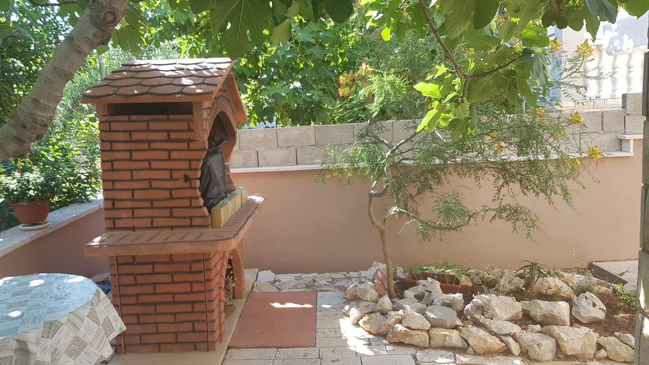 Apartments Mislav Novalja Exterior foto